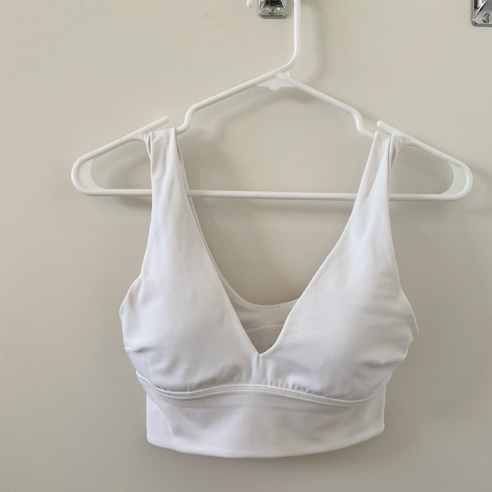 Lululemon align V-neck light support bra size 4
